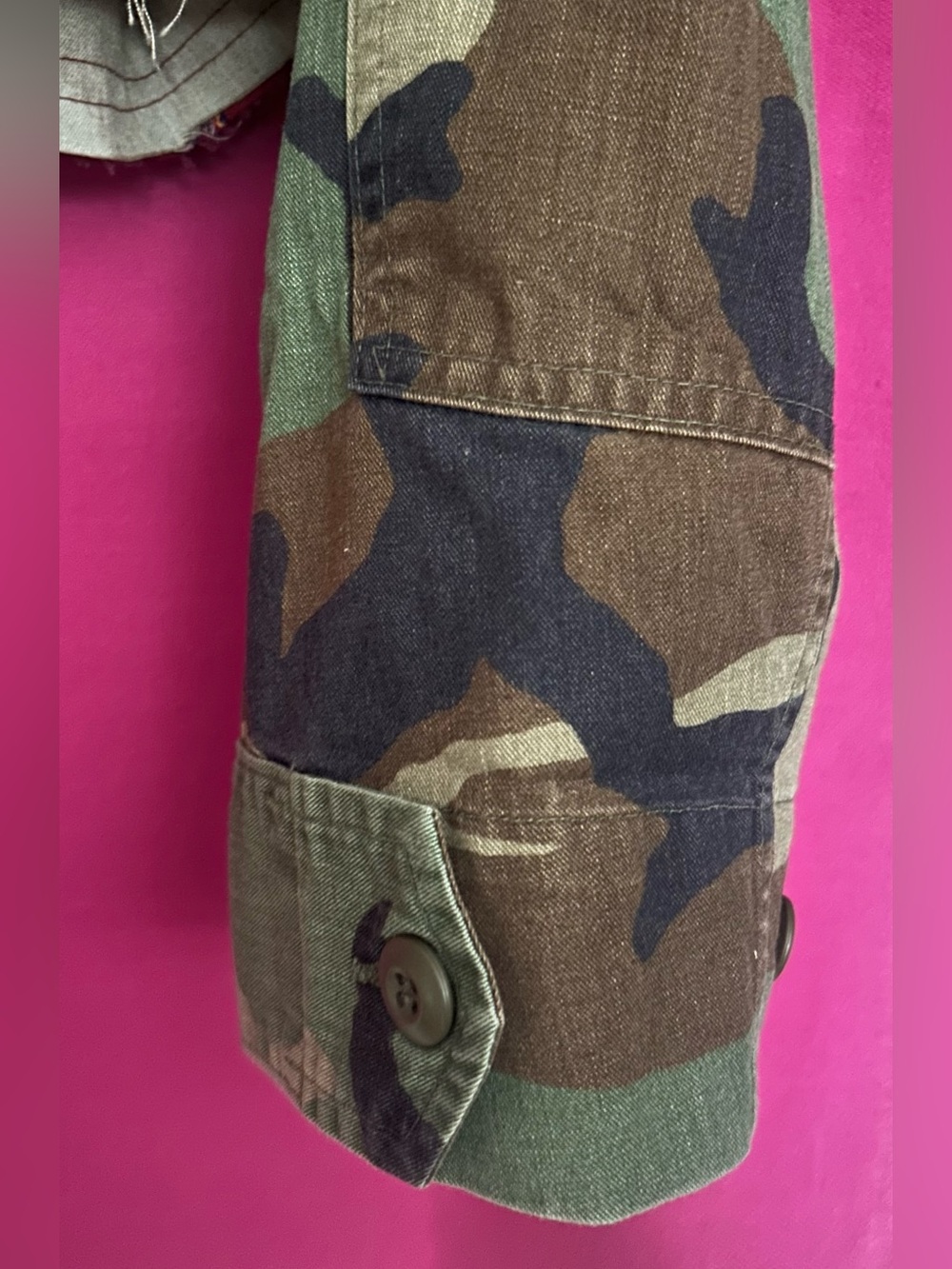 Artisan Embellished Cropped Camo Utility Jacket - Picture 3 of 3